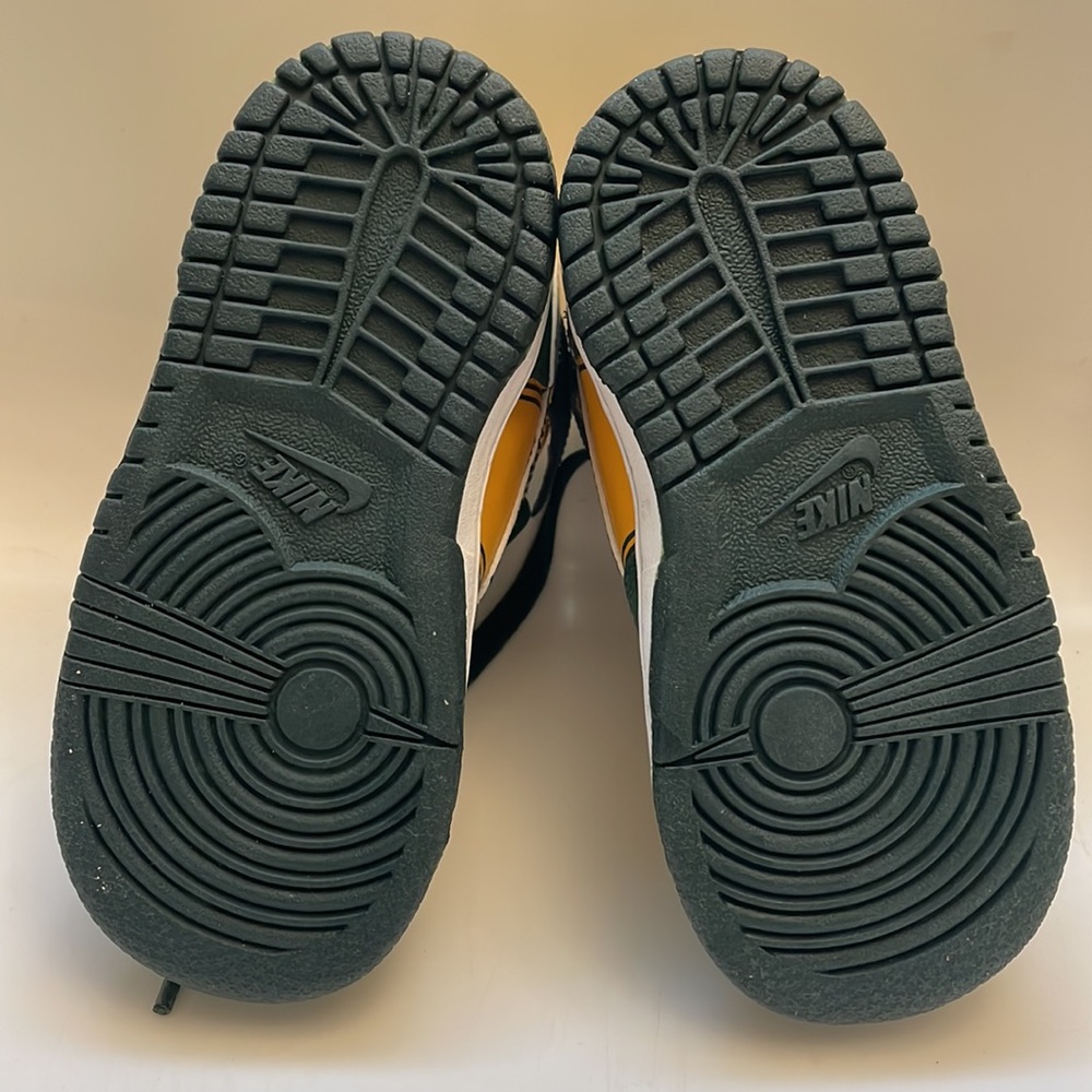 Nike Dunks - RARE Colorway - Picture 4 of 7